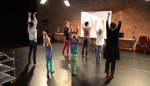 Toneelhuisateliers en kinderopvang, ook volgend seizoen bij elke matineevoorstelling!